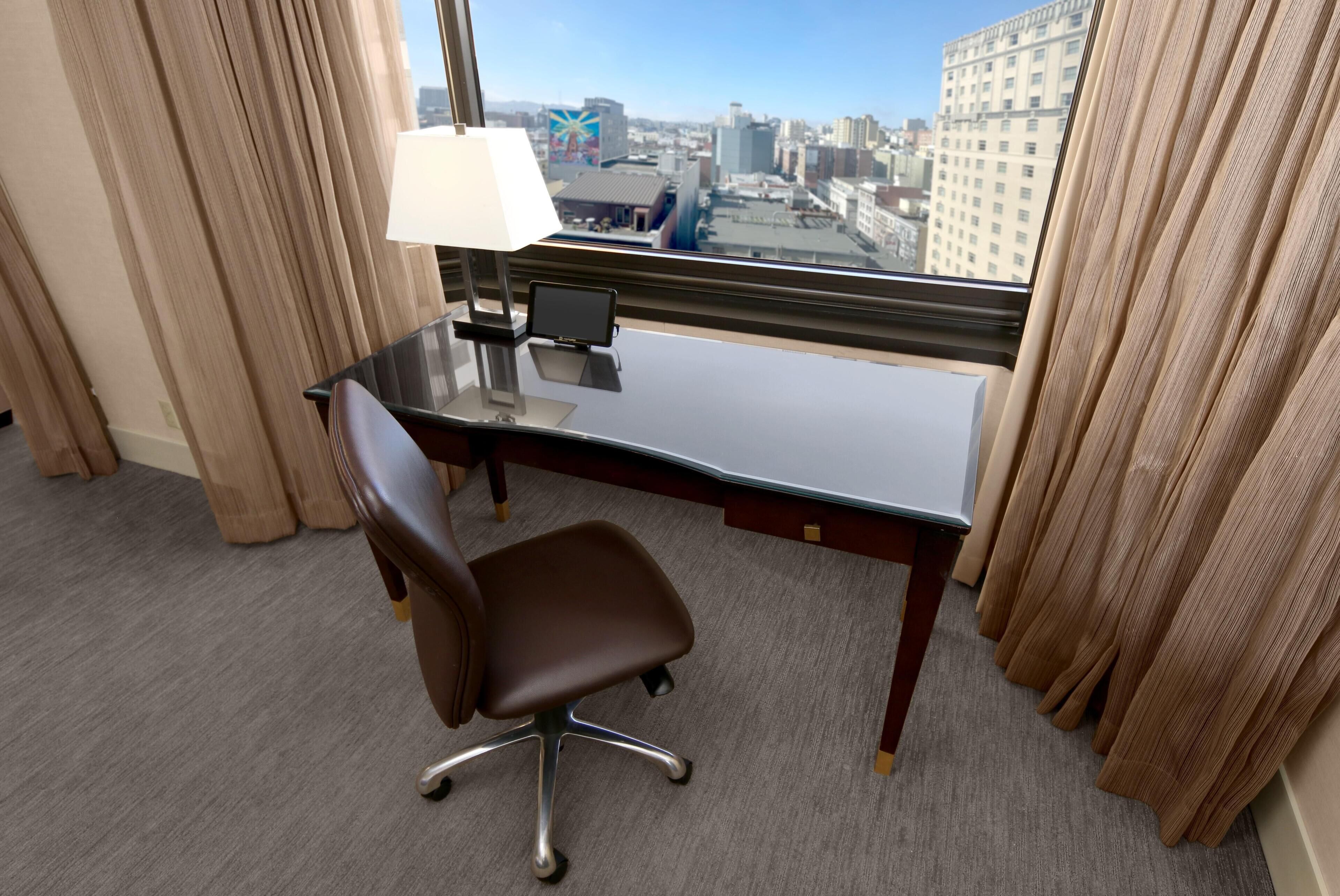 Junior Suite, 1 King Bed | Premium bedding, down duvets, pillow-top beds, in-room safe