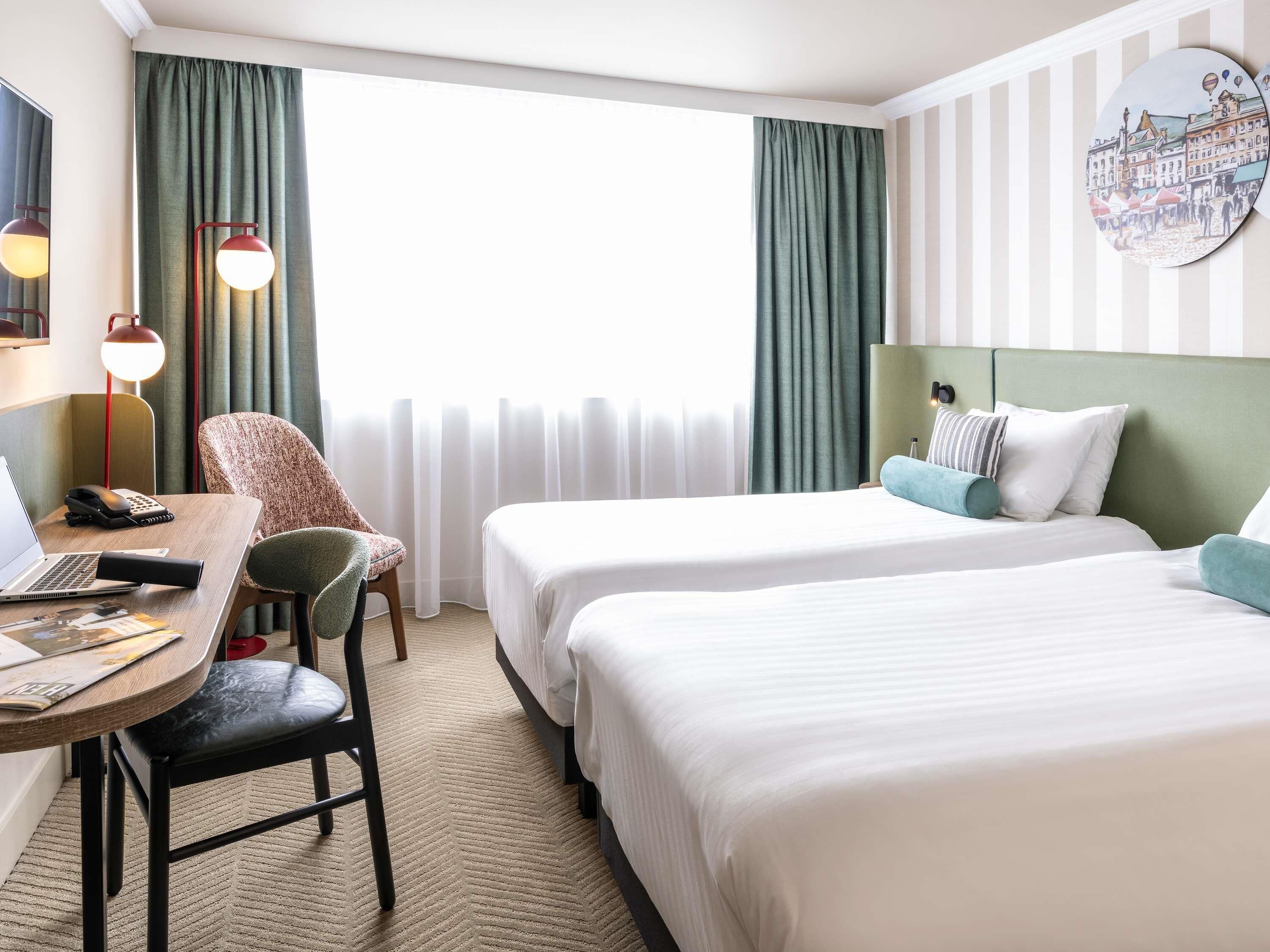 In-room safe, desk, laptop workspace, soundproofing