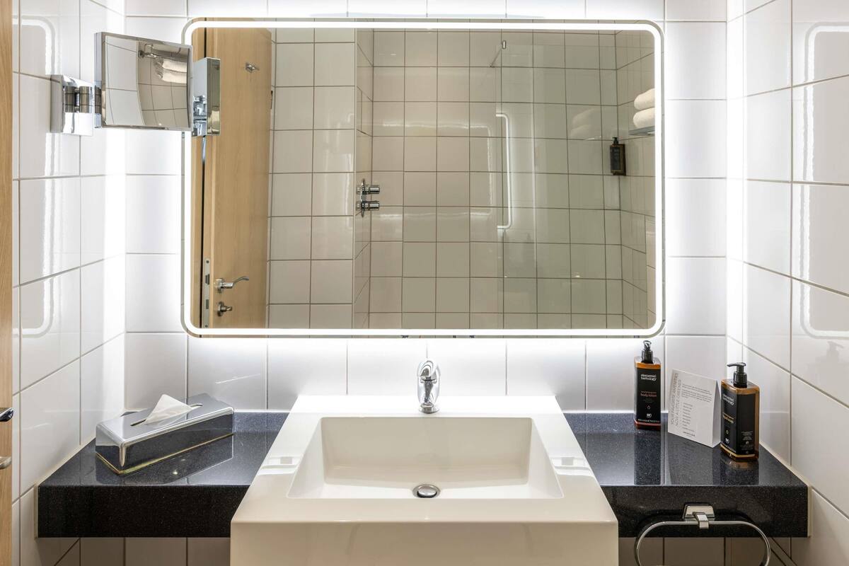 in-room safe, desk, laptop workspace, soundproofing