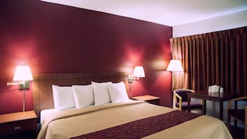 Superior Room, 1 King Bed, Non Smoking | Iron/ironing board, free WiFi, bed sheets