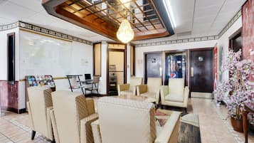 Sala de estar en el lobby