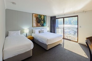 Lakeside Room | Iron/ironing board, bed sheets