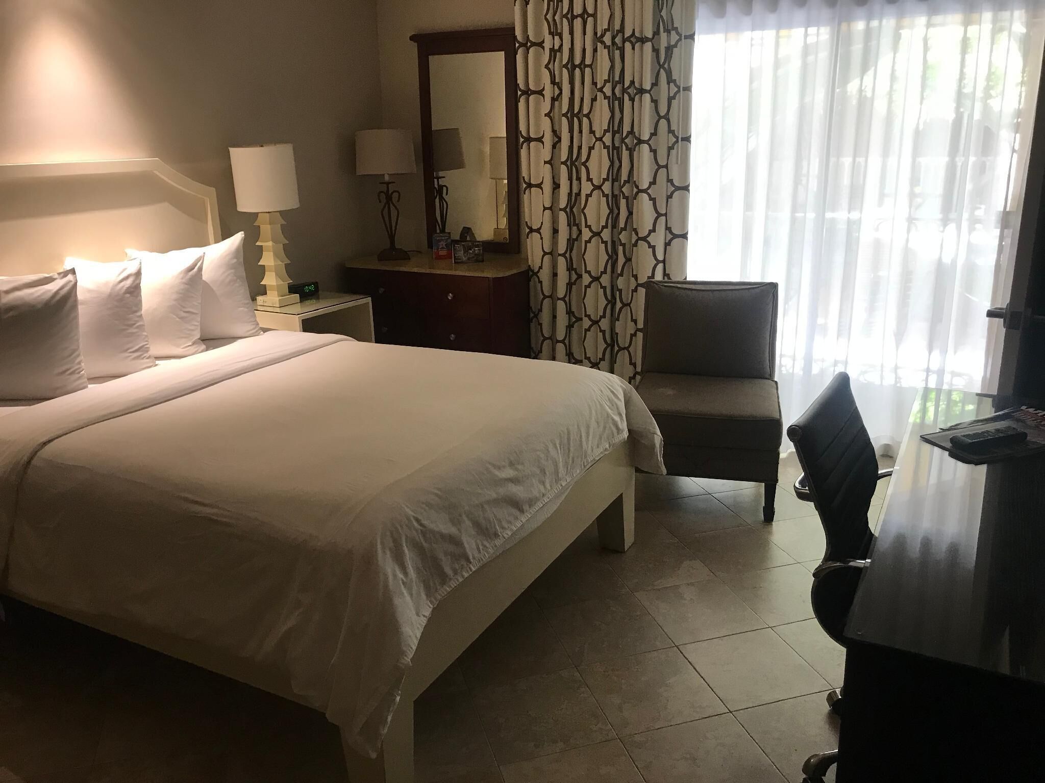 低過敏寢具、羽絨被、舒適加層、客房內保險箱