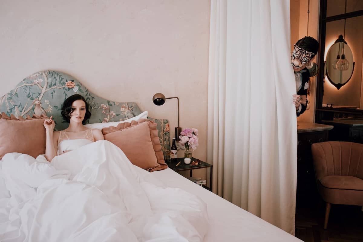 ห้องซูพีเรีย (CHIC) | ผ้าปูที่นอนฝ้ายอียิปต์, เครื่องนอนระดับพรีเมียม, เตียงเมมโมรีโฟม