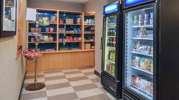 Snack bar