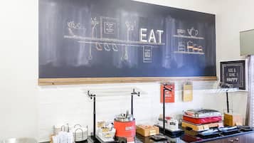 Colazione self-service inclusa, servita tutte le mattine