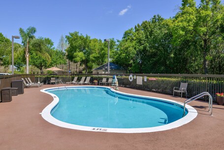 Hampton Inn closest to Universal Orlando - Image 5