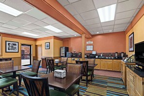 Free daily continental breakfast