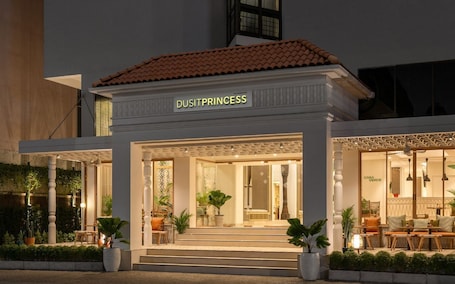 Exterior. Dusit Princess Chiang Mai