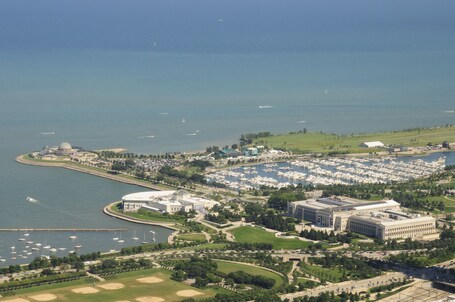 Hilton Chicago - Image 24
