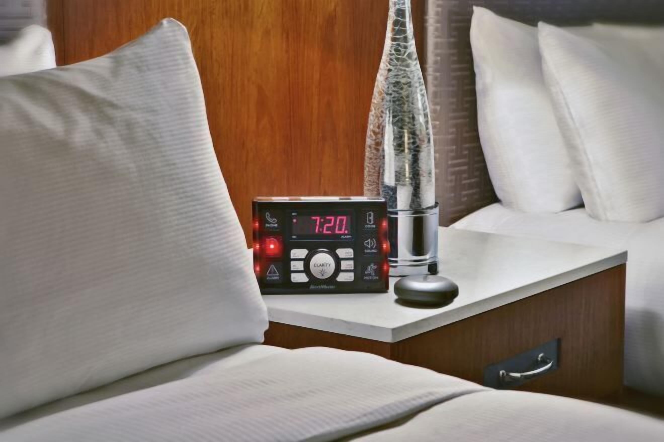 Hochwertige Bettwaren, Pillowtop-Betten, Zimmersafe