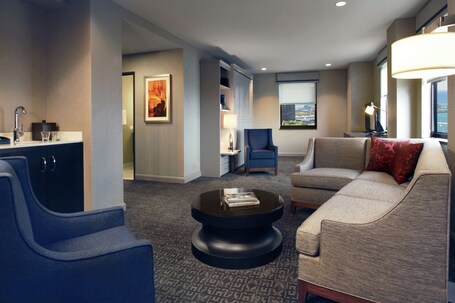 Hilton Chicago - Image 54