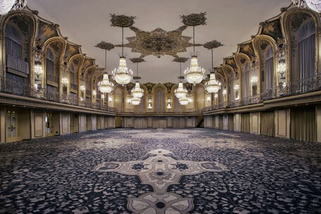 Hilton Chicago - Image 93