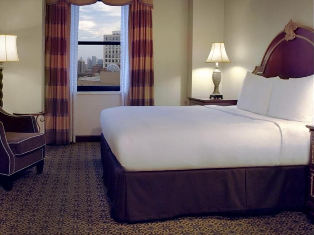 Premium bedding, pillowtop beds, in-room safe, individually decorated