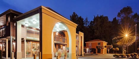 Fachada da propriedade