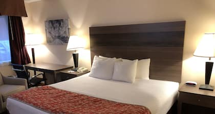 MHO Inn & Suites