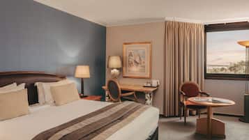 Standard Double Room | 2 bedrooms, in-room safe, desk, laptop workspace
