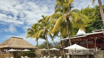 2 outdoor pools, pool umbrellas, sun loungers