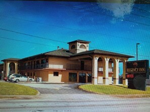 Exterior - Regency Inn (Fern Park)