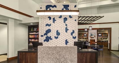 Hyatt Select Nashville/Opryland