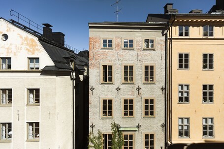 Lady Hamilton Hotel - view 2