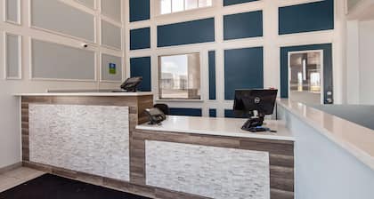 SureStay Hotel by Best Western Olathe
