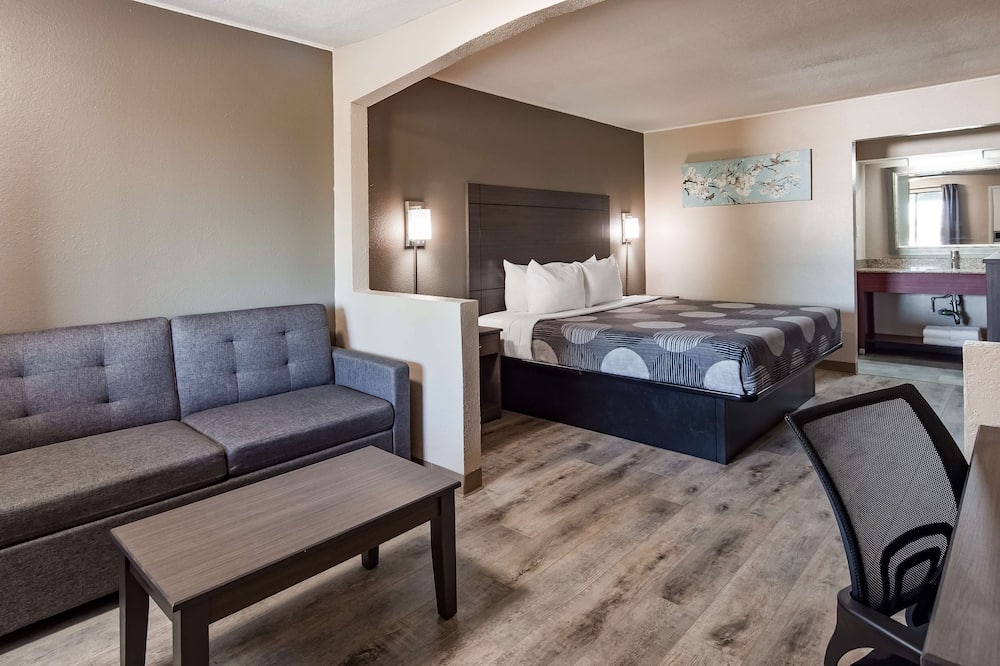 SureStay Hotel by Best Western Olathe
