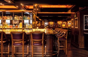 3 bars, bar à cocktails