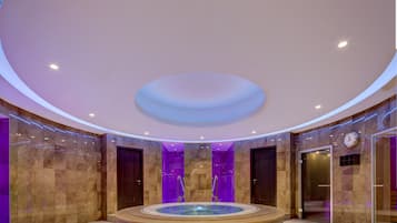 Behandlingsrom for par, badstue, boblebad og tyrkisk bad/hamam