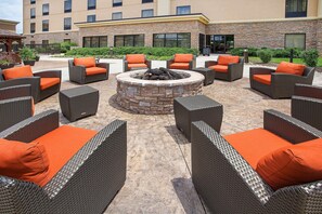 Exterior - Hampton Inn Knoxville-West At Cedar Bluff (Knoxville)