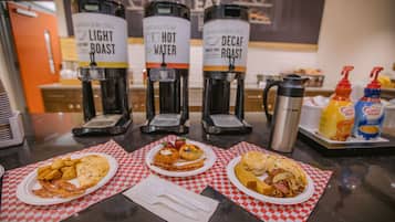 Free daily buffet breakfast