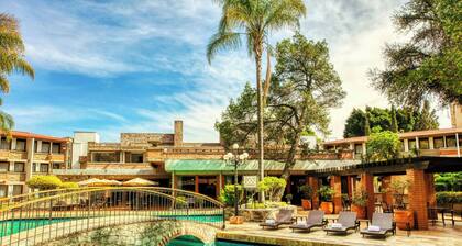 Marriott Puebla Hotel Meson del Angel