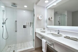 Executive Suite, 1 King Bed | Bathroom - Marriott Puebla Hotel Meson del Angel (Puebla)