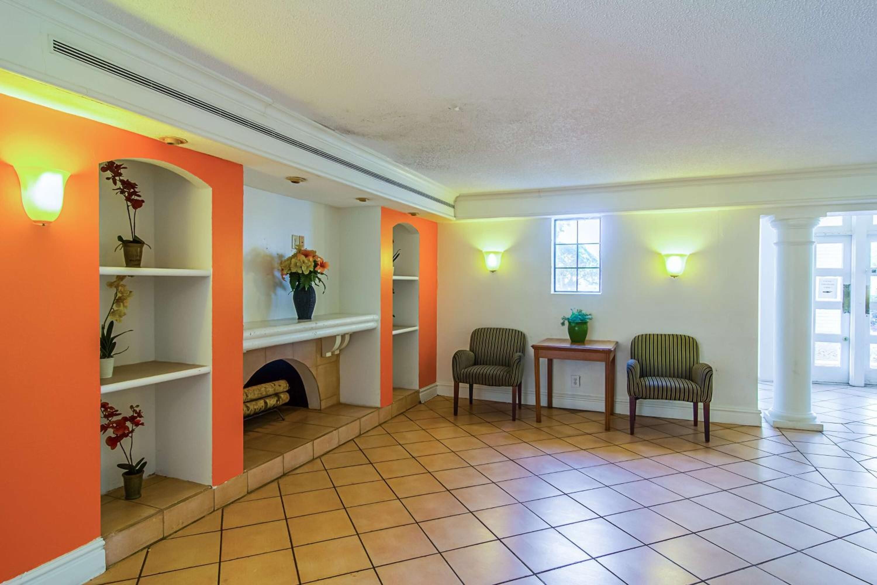 Photo - SoHo Inn and Suites Jacksonville North