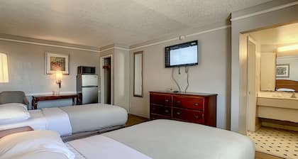 SoHo Inn & Suites Jacksonville North
