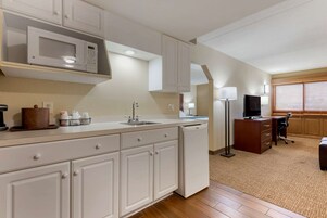 Ferros/tábuas de passar roupa, berços grátis