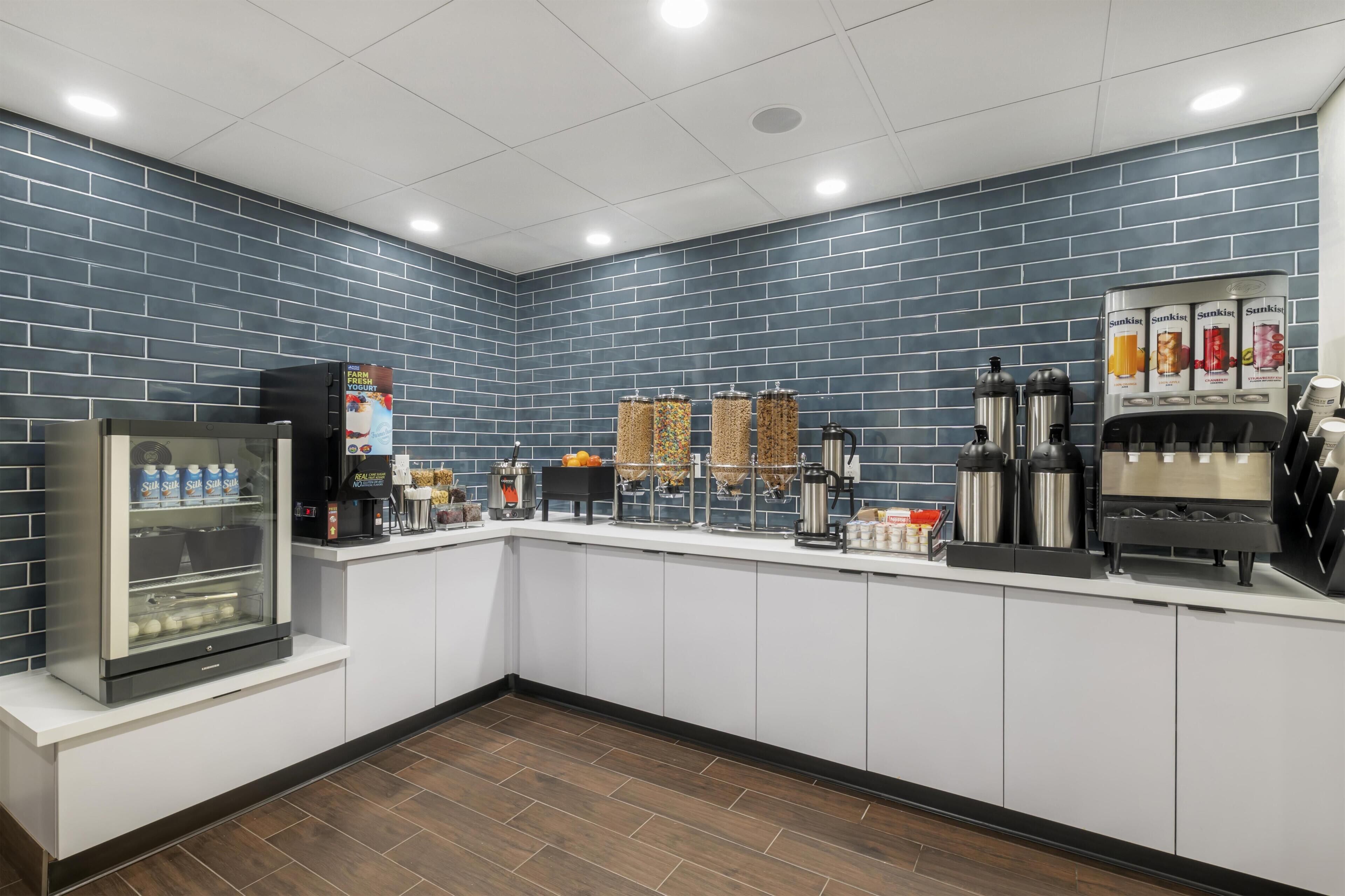 Ilmainen päivittäinen buffetaamiainen 