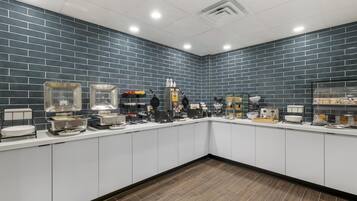 Free daily buffet breakfast