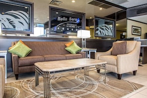 Lobby - Quality Inn O'Hare Airport (Schiller Park)