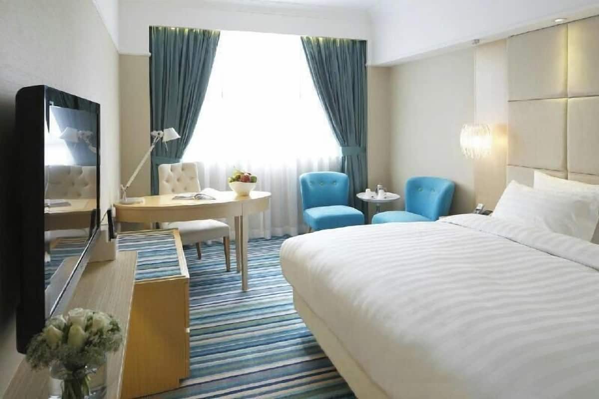 In-room safe, desk, blackout drapes, iron/ironing board