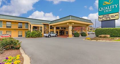 Quality Inn Goodlettsville