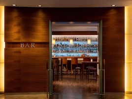 Bar (en la propiedad)