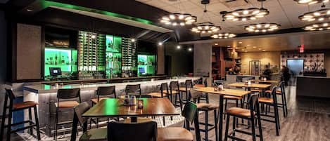 Bar (in der Unterkunft)