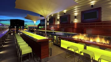 3 bares o lounges, bar en la azotea