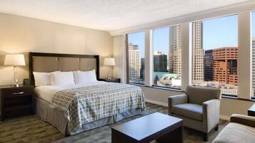 Premium bedding, in-room safe, desk, laptop workspace