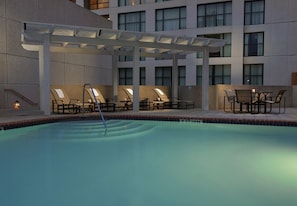 Outdoor pool, open 9 AM to 10 PM, pool loungers