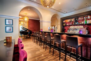 Bar (in der Unterkunft)