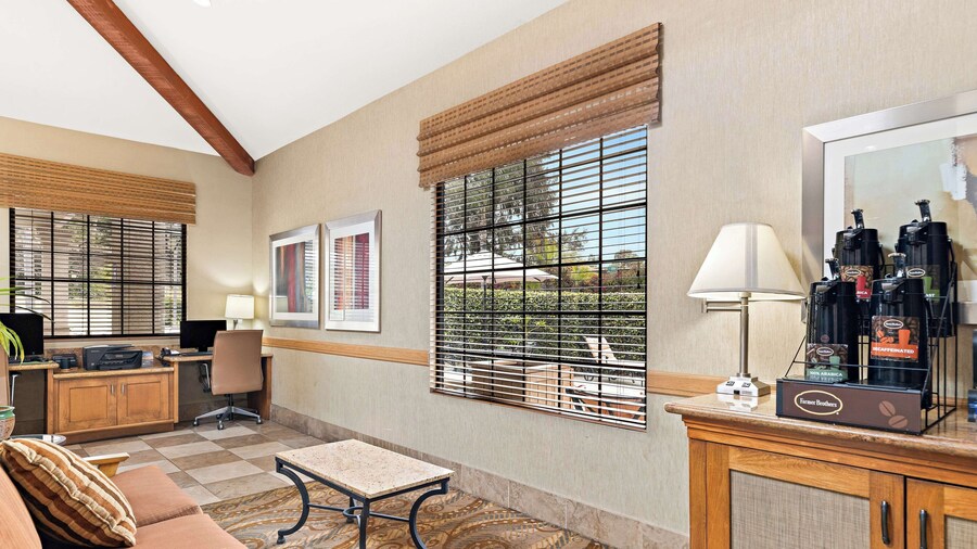 Best Western Chula Vista/Otay Valley Hotel