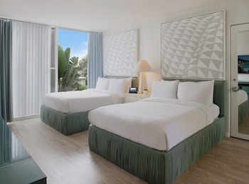 Frette Italian sheets, premium bedding, down comforters, pillowtop beds at Avalon Hotel Beverly Hills, a Member of Design Hotels