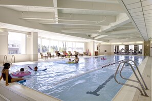 Pool - Hyatt Regency Bellevue (Bellevue)
